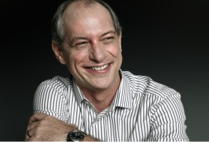 Ciro diz que Serra ganha a eleição e critica Lula