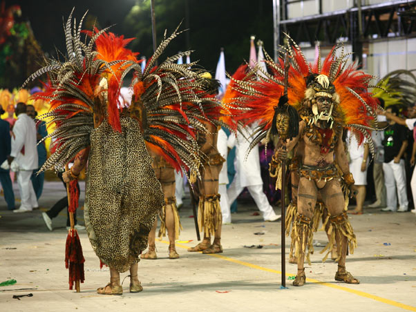 Comissão de frente da Rosas foi quesito que garantiu a vitória Comissão de frente da Rosas foi quesito que garantiu a vitória