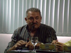 1488532_551002371653455_832811569_n