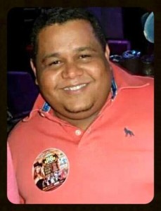 1012087_477592105700081_616729571_n