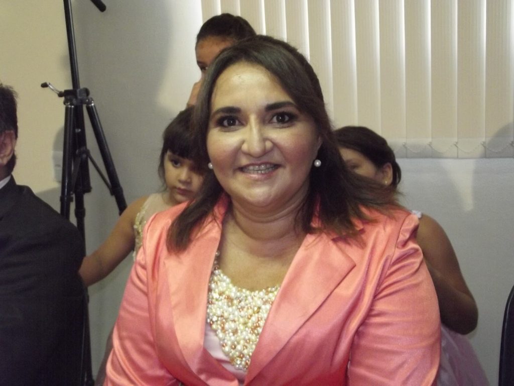 vereadora-ivana-costa-magalhaes-ptc