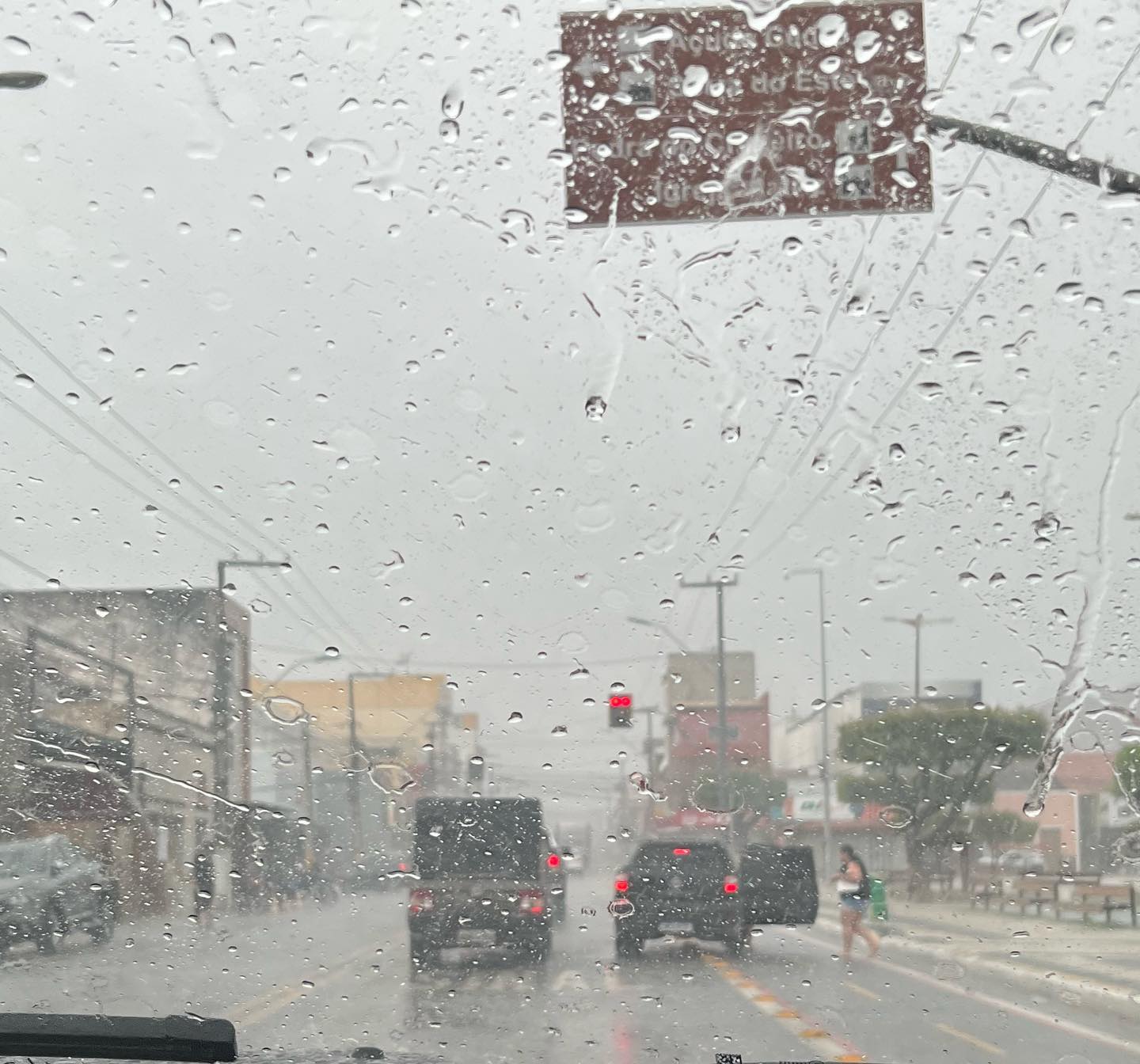 Distrito de Tapuiará, em Quixadá, registra a maior chuva do estado nas  últimas horas | Monólitos Post